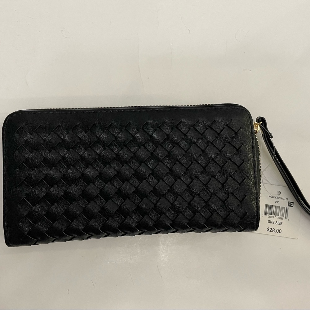 2/$30 💥 Falls Creek Black Wristlet Faux Leather Wallet